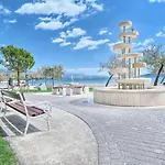Villa Olea-with Pool, Sea View, Near Split Airport