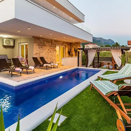 Olea-with Pool, Sea View, Near Split Airport