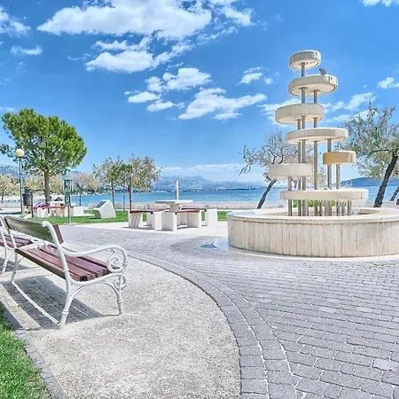 Willa Olea-with Pool, Sea View, Near Split Airport